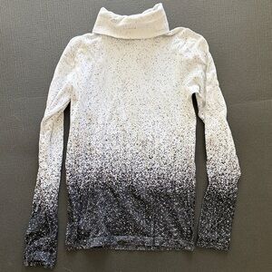 Athleta Women's Black and White Turtleneck